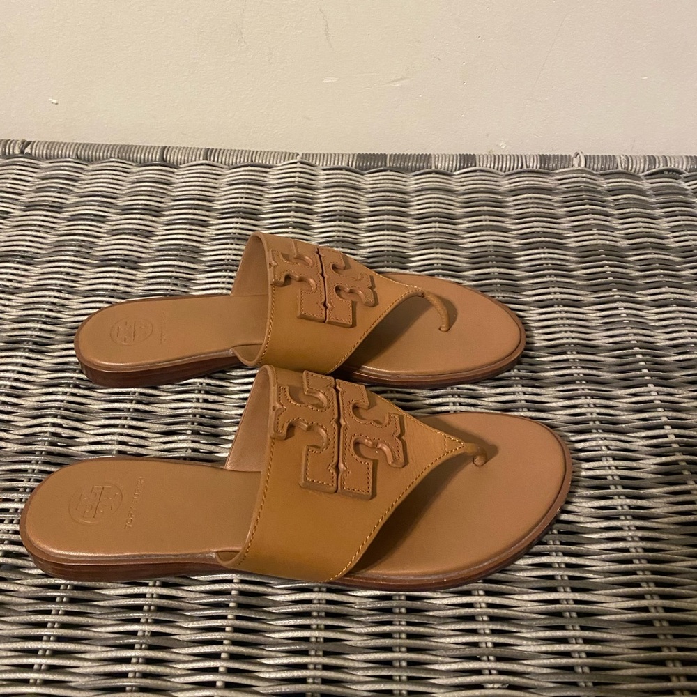 Tory Burch cognac leather  sandal worn 1x excellent - Picture 3 of 5